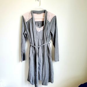 Motherhood Maternity Nursing Robe Gown Size Medium